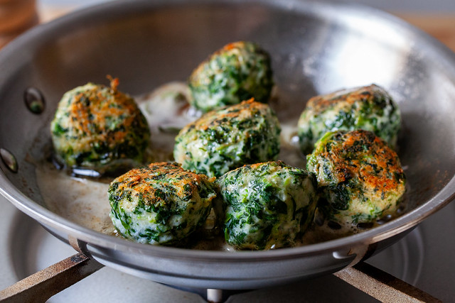 spinach and ricotta gnudi spinach and ricotta gnudi-08