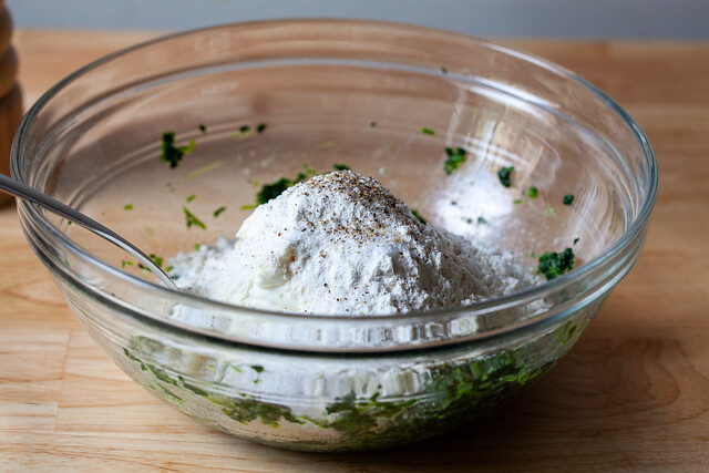 spinach and ricotta gnudi spinach and ricotta gnudi-03