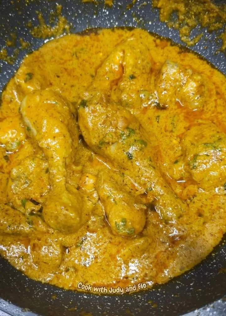 Mumtaz Chicken dish garnished with herbs and spices