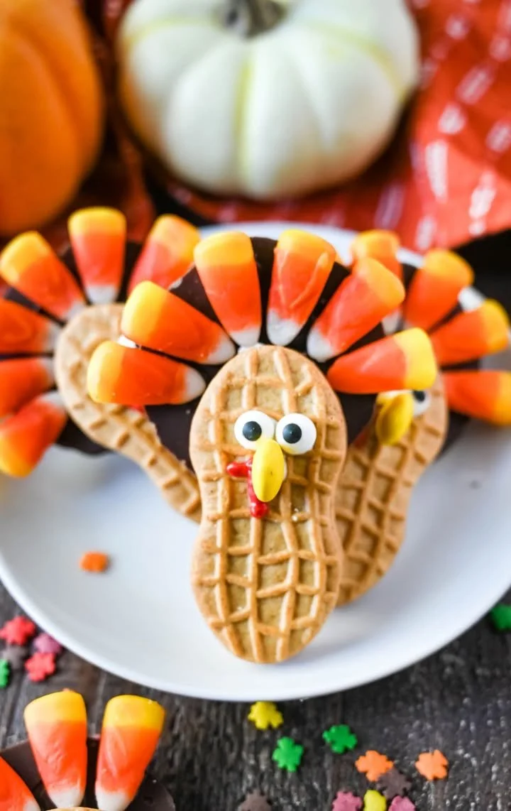 Decorative Turkey Cookies for Thanksgiving celebrations