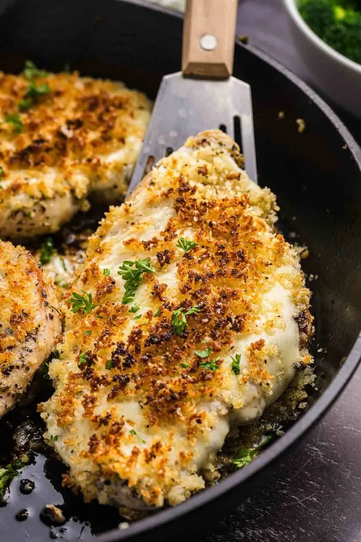 Delicious Parmesan Crusted Chicken inspired by Longhorn Steakhouse recipe