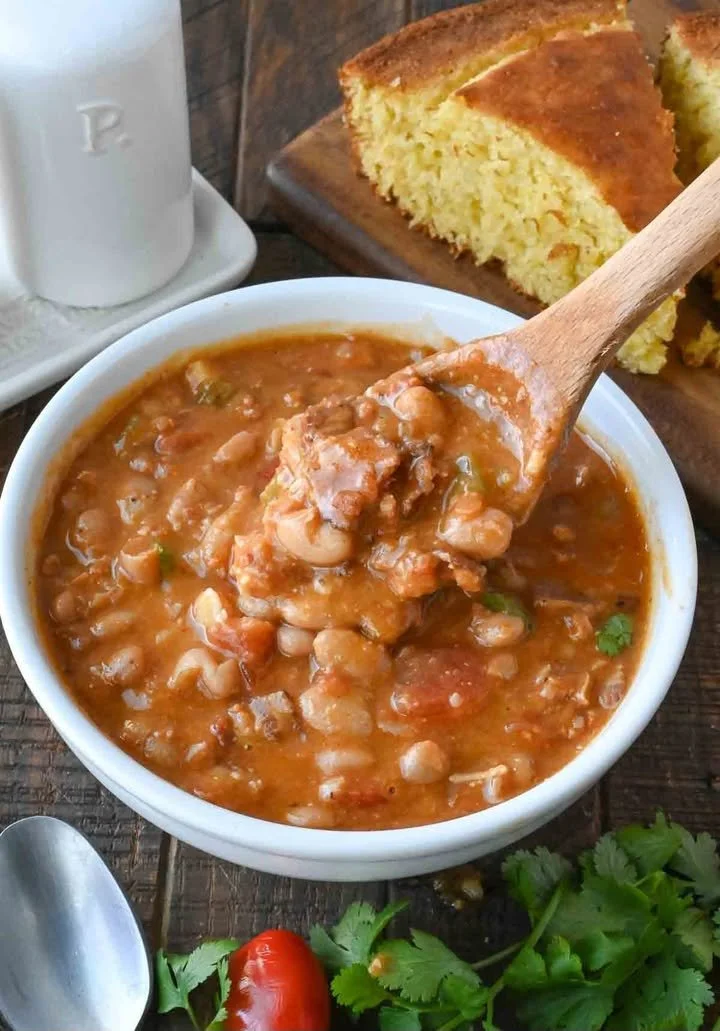 Delicious slow cooker pinto bean soup with chorizo in a bowl